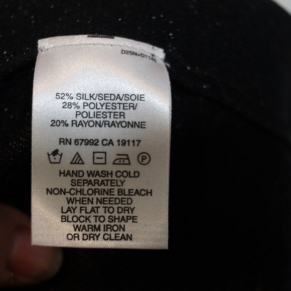 Sigrid Olsen Black Sparkly Beaded Bow Neck Knit Tank Top Medium Vintage - Picture 8 of 12